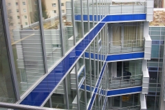 verkleidungen-und-franzoesische-balkone_004_glas-_fasaden